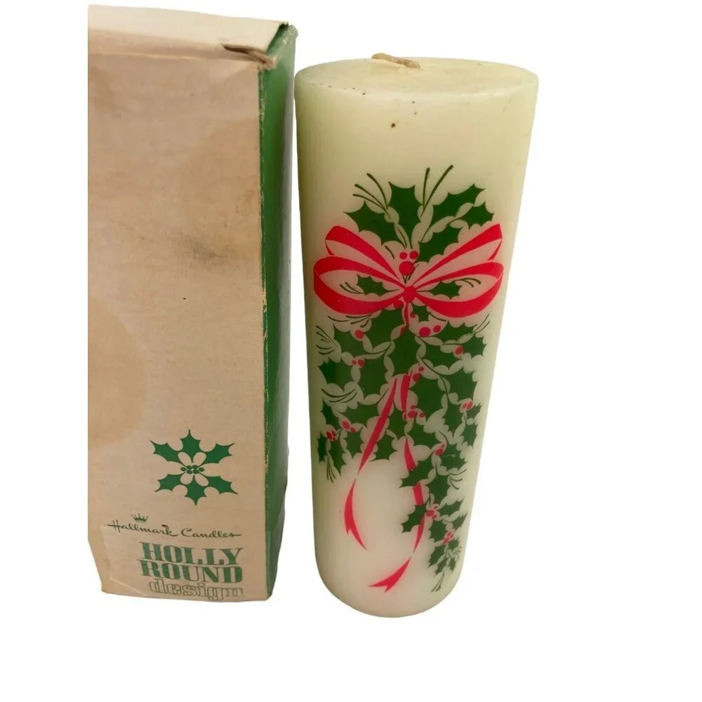 *Vintage Hallmark Pillar Candle Holly Round Design Christmas Collectible Decor